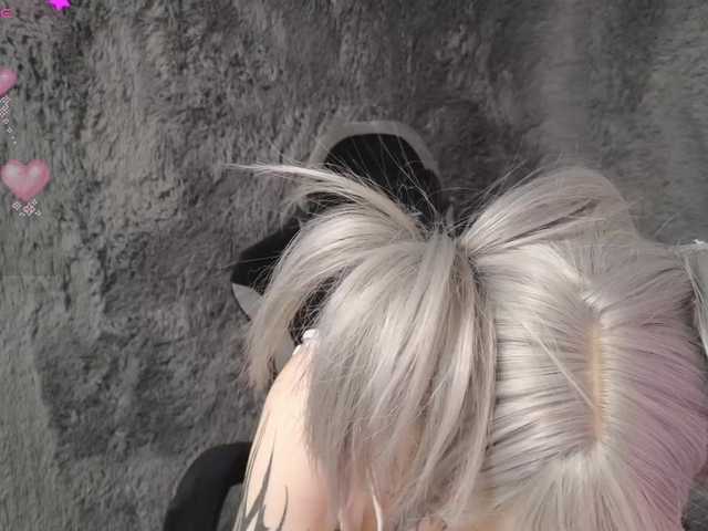 YoungAlice1 live cam on BongaCams