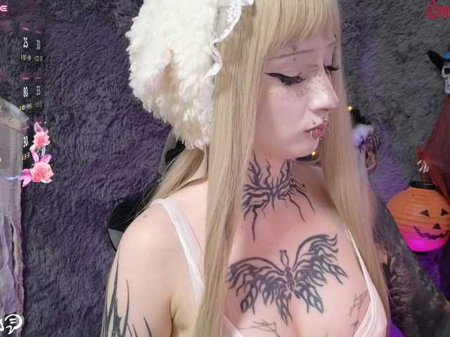 YoungAlice1 live cam on BongaCams