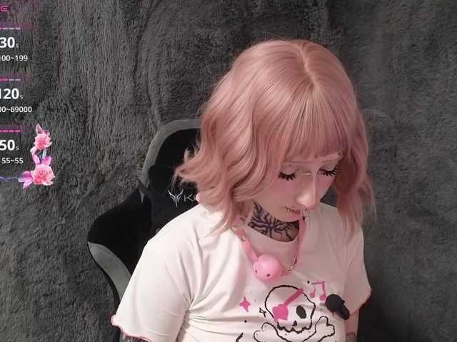YoungAlice1 live cam on BongaCams
