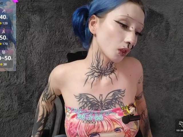 YoungAlice1 live cam on BongaCams