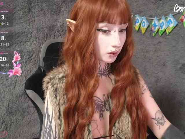YoungAlice1