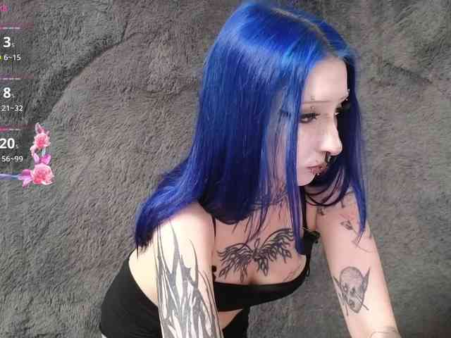 Modella: YoungAlice1