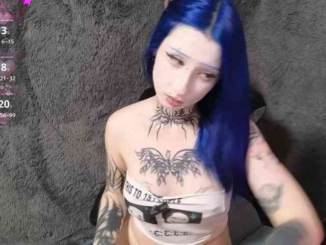 Modelo: YoungAlice1
