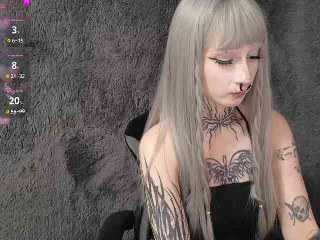 YoungAlice1 Live Webcam on BongaCams