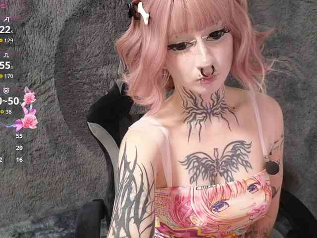 YoungAlice1