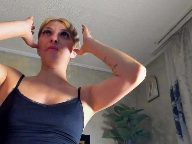 RileyLanna live cam on BongaCams