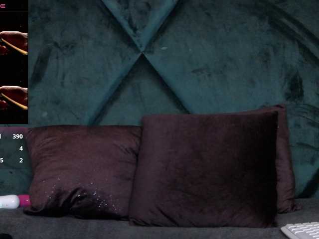 RileyLanna's BongaCams show and profile