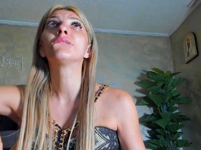 RileyLanna live cam on BongaCams