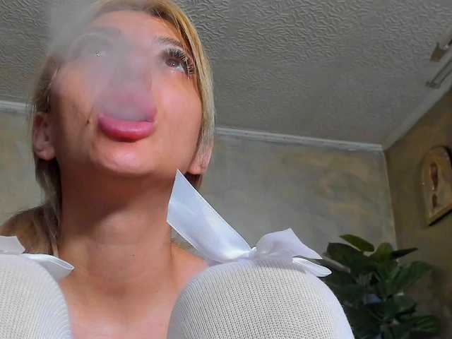 RileyLanna live cam on BongaCams