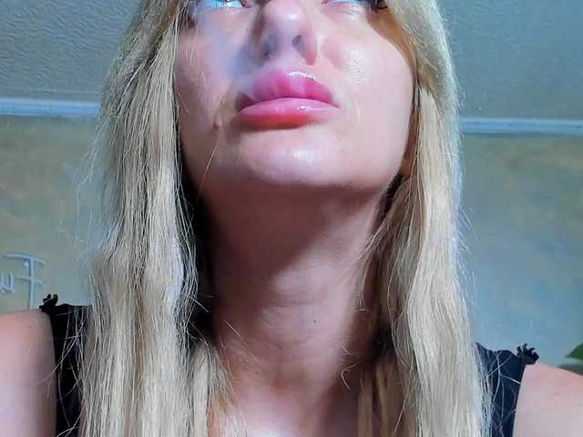 RileyLanna live cam on BongaCams