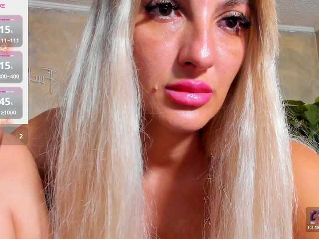 RileyLanna live cam on BongaCams