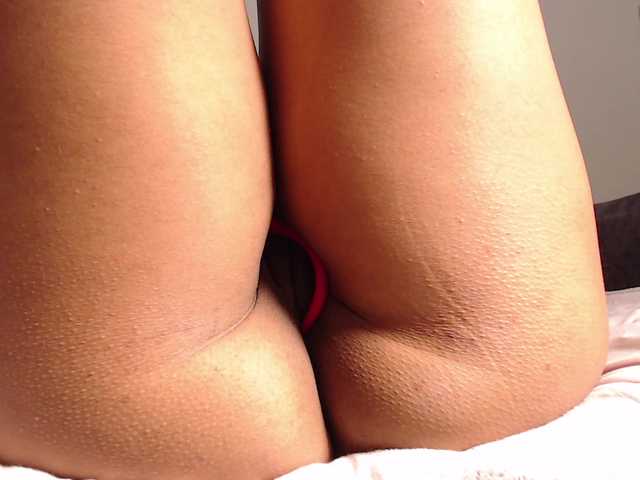 LannyShell live cam on BongaCams