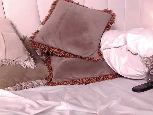 LannyShell live cam on BongaCams