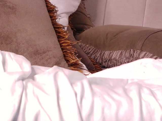 LannyShell live cam on BongaCams