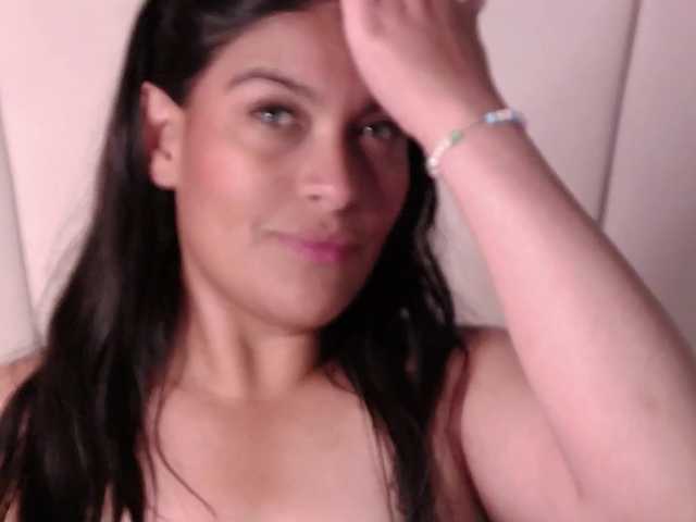 LannyShell live cam on BongaCams