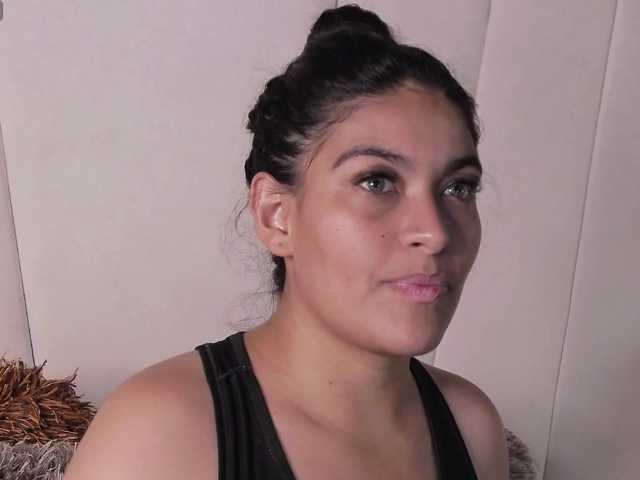 LannyShell live cam on BongaCams