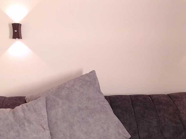 LannyShell live cam on BongaCams