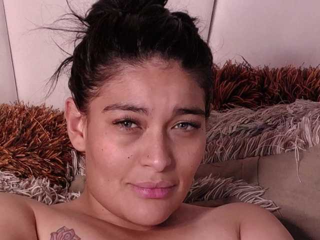 LannyShell live cam on BongaCams