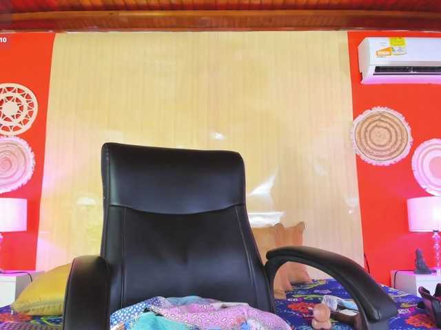 NikollSalas live webcam show