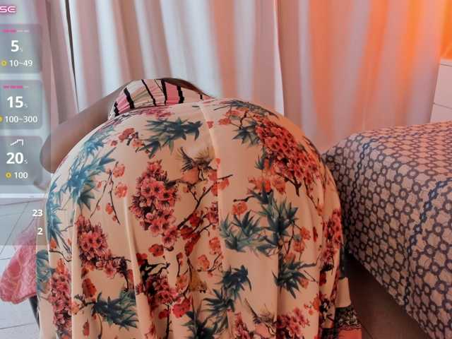NikollSalas live cam preview