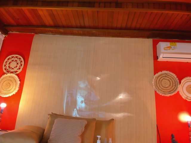 NikollSalas live cam on BongaCams