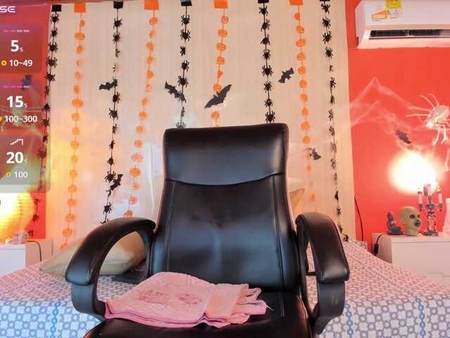 NikollSalas live cam on BongaCams