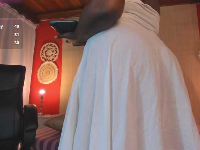 NikollSalas live cam on BongaCams