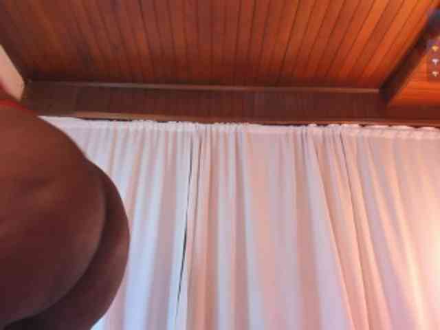 NikollSalas webcam