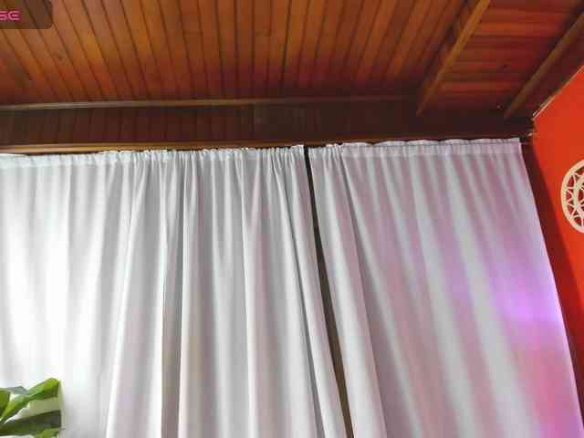 NikollSalas webcam