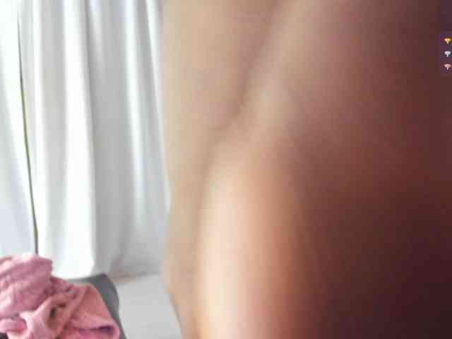 NikollSalas webcam