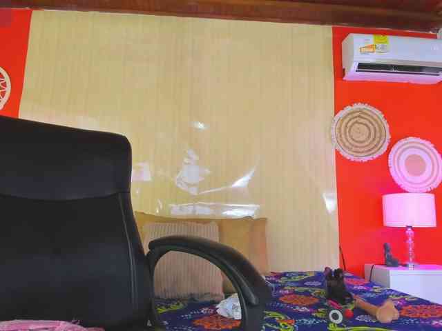 NikollSalas webcam