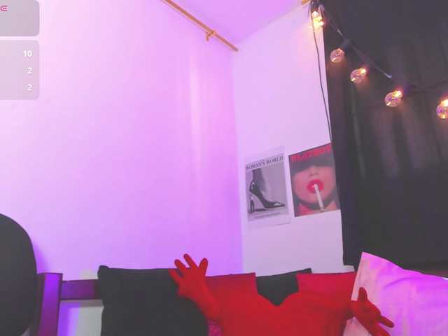 DaniellaGiraldo's BongaCams show and profile