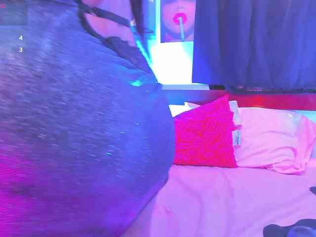 DaniellaGiraldo webcam