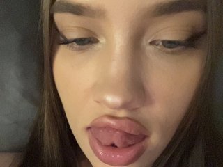 Glossmixdoll Porn Show
