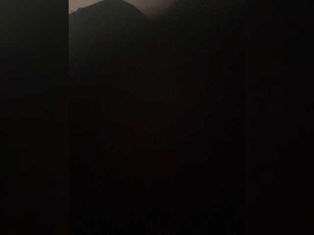 Glossmixdoll live cam on BongaCams