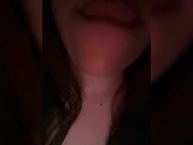 Glossmixdoll live cam on BongaCams