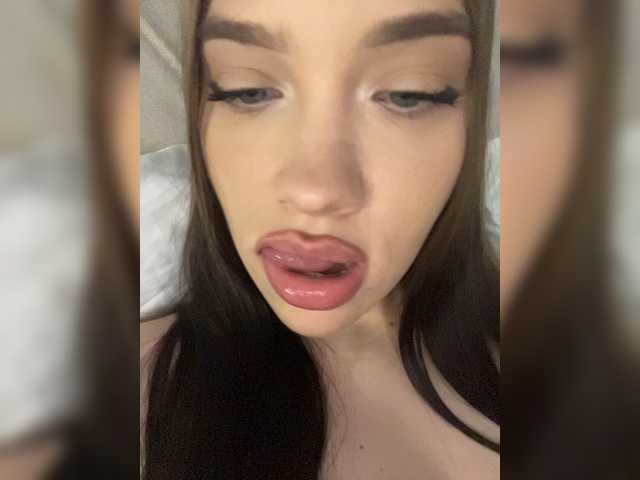 Live трансляция Glossmixdoll - slutnetki.online