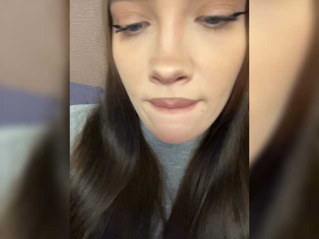 Glossmixdoll live cam on BongaCams