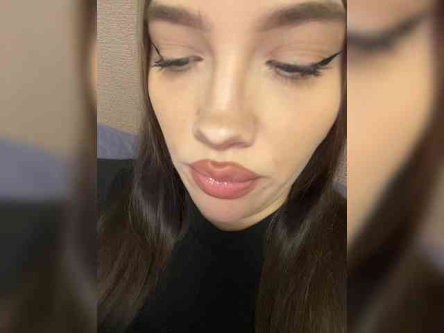 Glossmixdoll