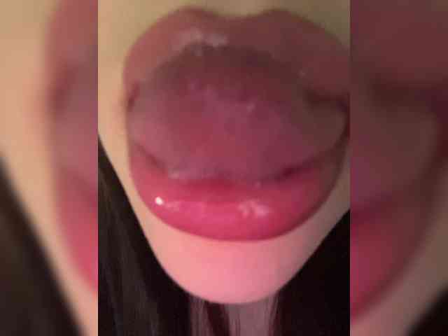Glossmixdoll webcam