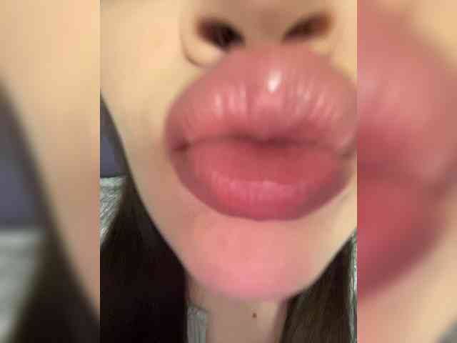 Glossmixdoll webcam