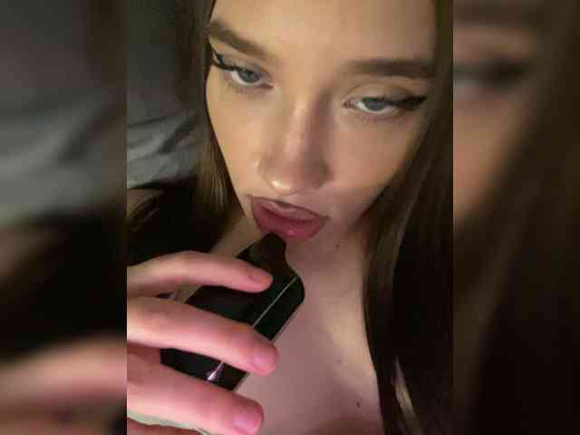 Glossmixdoll