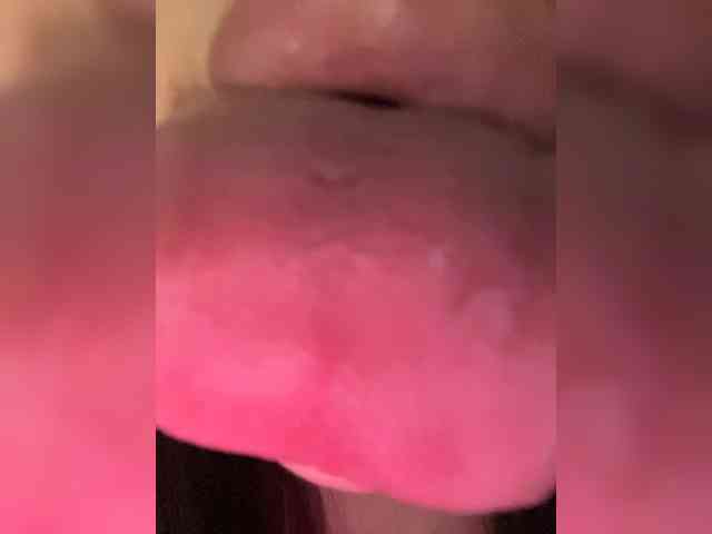 Glossmixdoll webcam