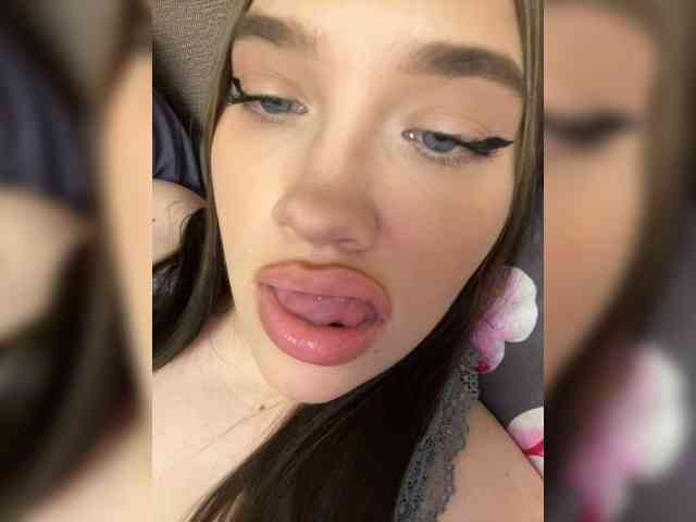 Glossmixdoll