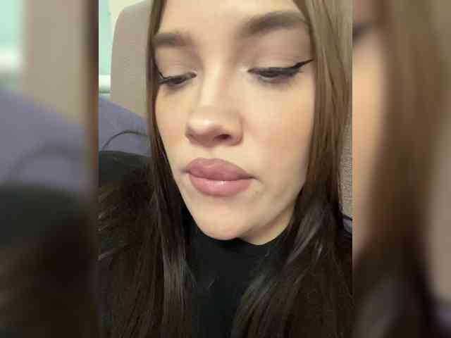 Glossmixdoll Sex Cam Show