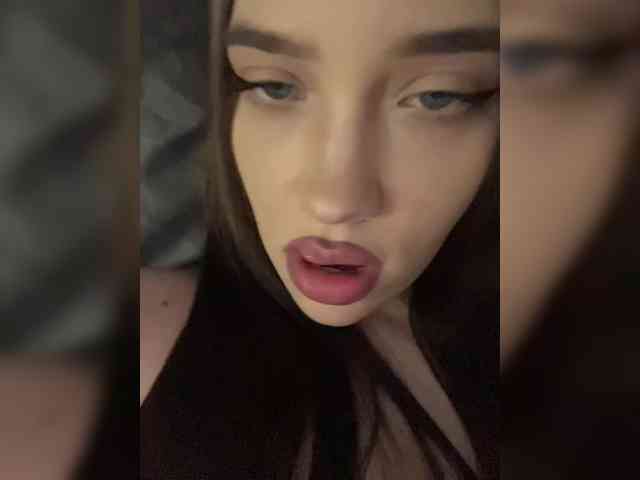 Glossmixdoll