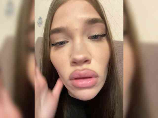 Glossmixdoll