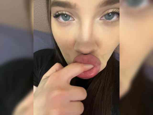 Glossmixdoll