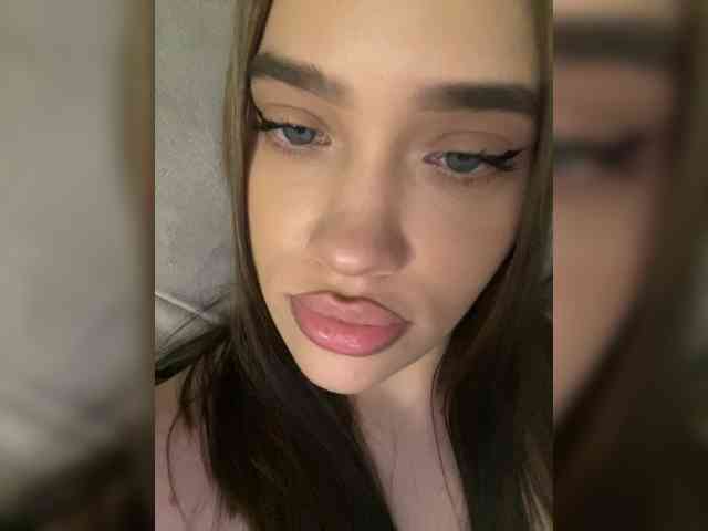 Glossmixdoll