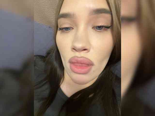 Glossmixdoll
